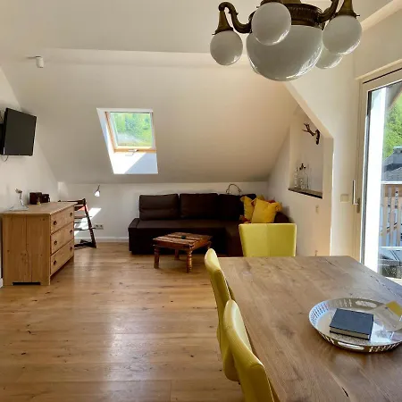 Haus Gnigl Apartment *