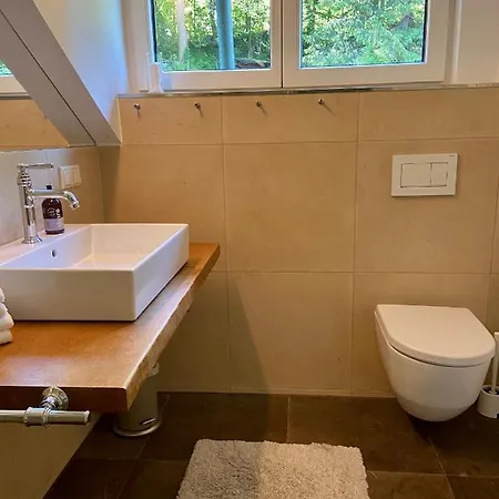 Haus Gnigl Apartament